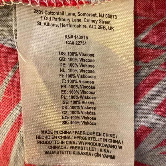 Ohio State Buckeyes Red & Grey Men’s Button-Up Hawaiian Shirt! Aloha!🌺🏈 - Picture 2 of 7